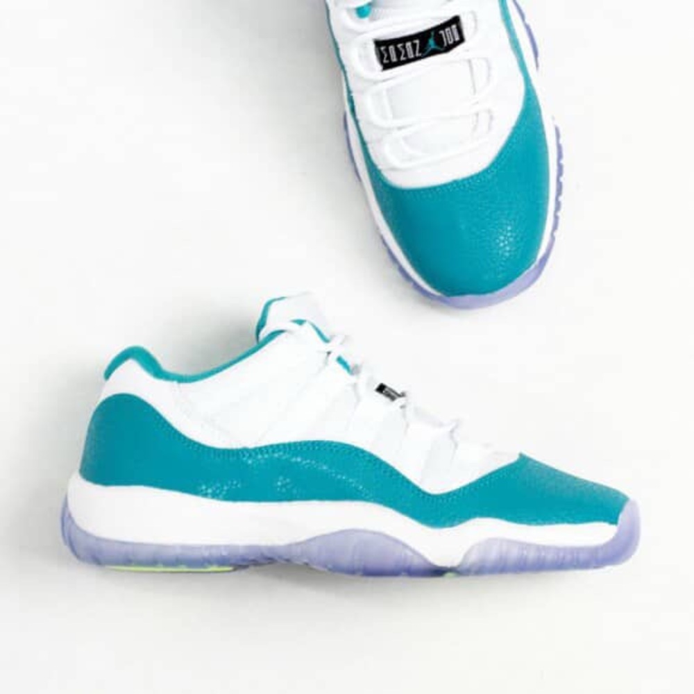 Jordan Kids Teal and White Sneakers